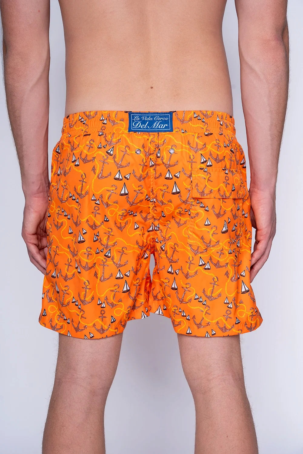 EL BAÑADOR: ANCHORS & SAILS