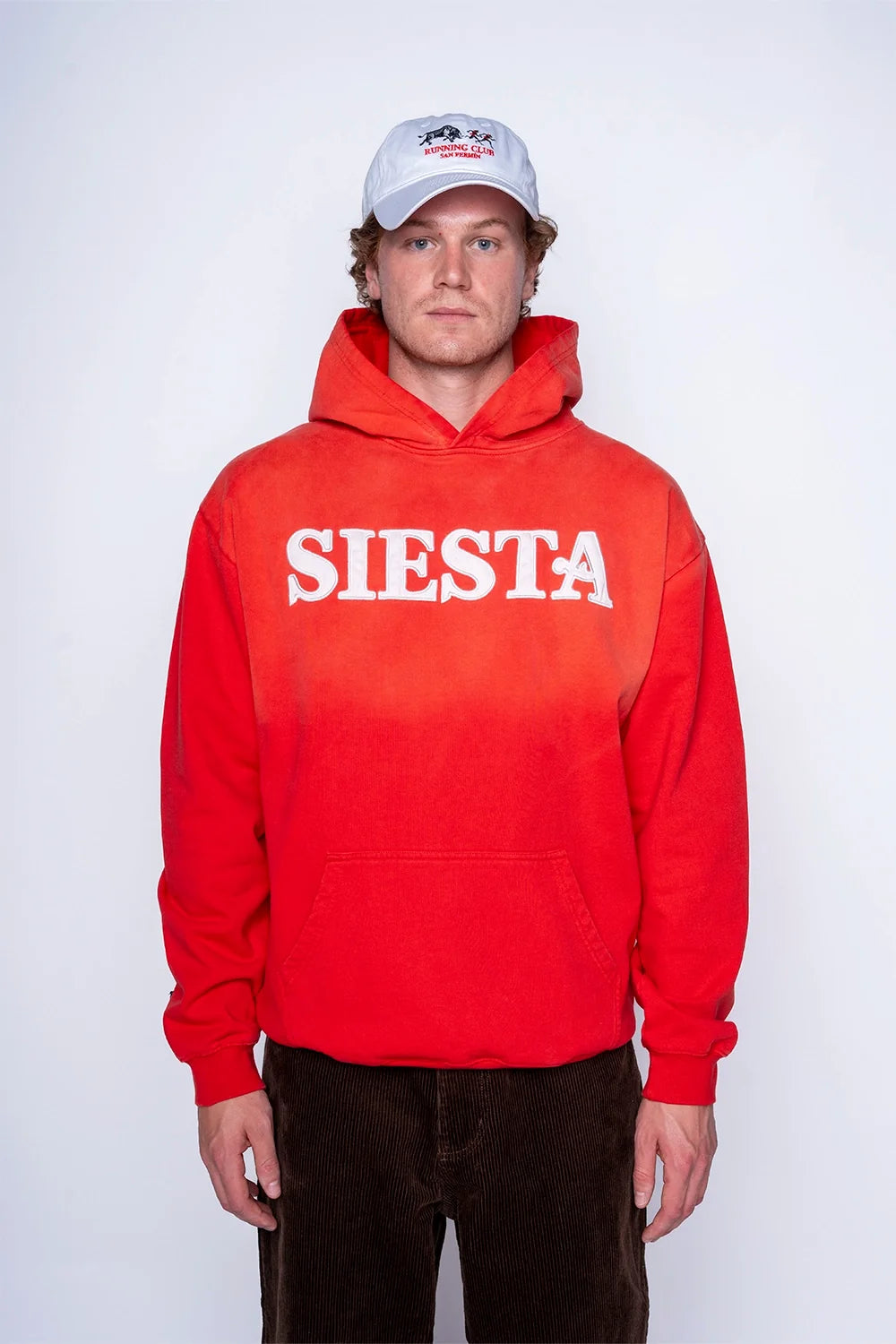 LA SUDADERA: SIESTA
