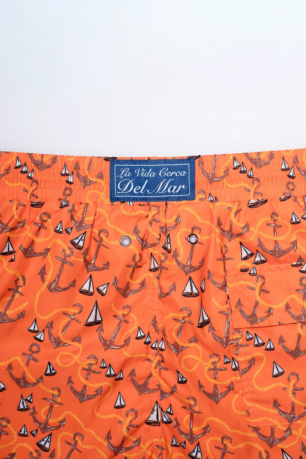 EL BAÑADOR: ANCHORS & SAILS