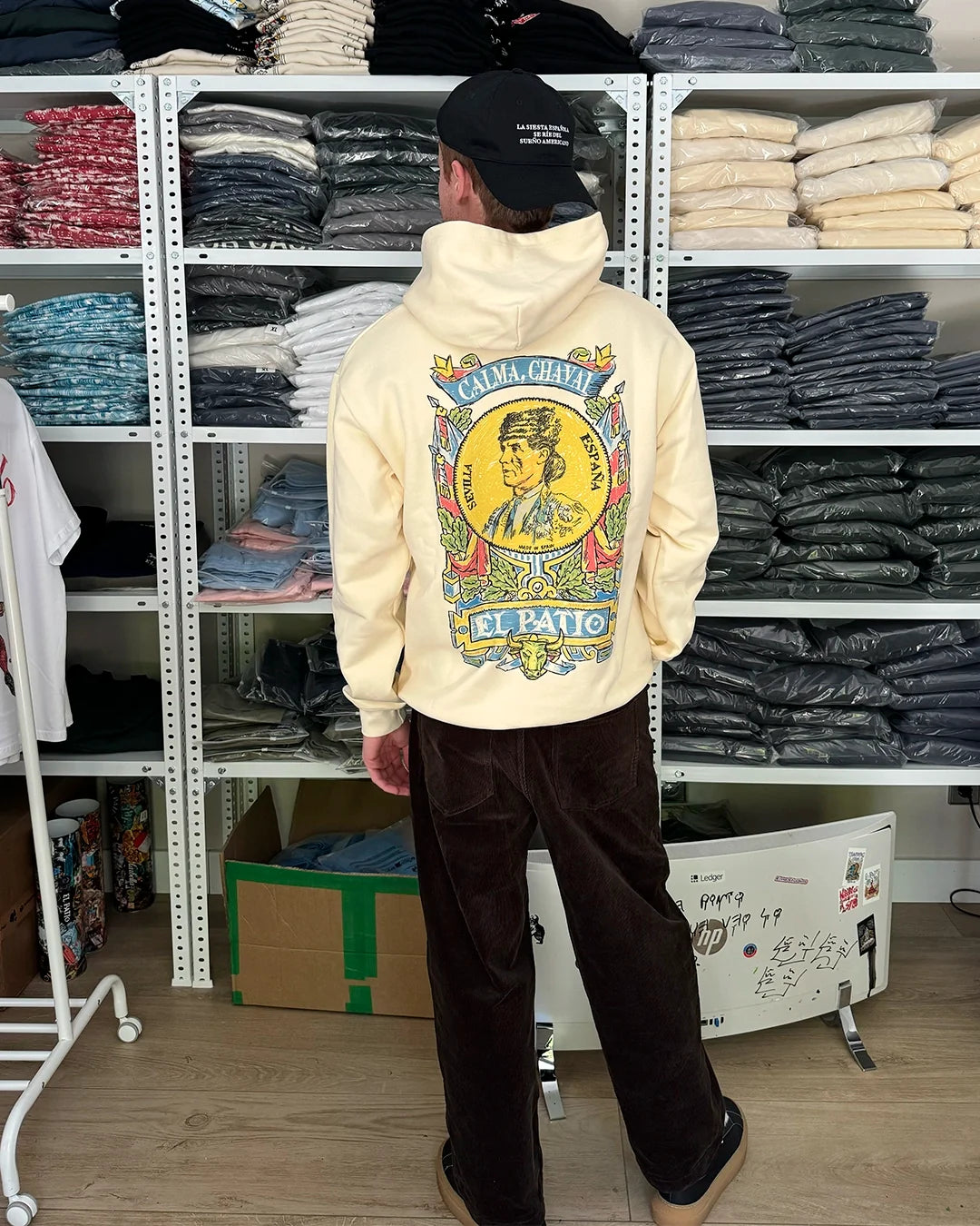 LA SUDADERA: CALMA, CHAVAL
